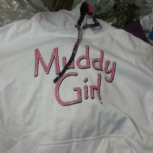 NWT MUDDY GIRL CAMO HOODIE